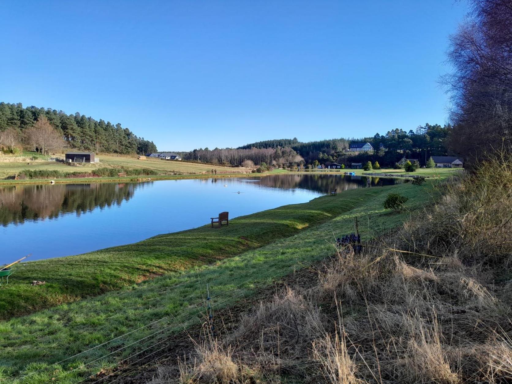 Longmorn The Lakeside Cabin מראה חיצוני תמונה